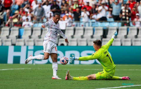 九游娱乐空间-关于詹姆斯在拜仁比赛中反败为胜，领先优势明显引发热议！的信息