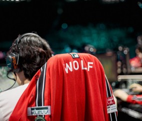 九游下载中心-纳达尔在SKT比赛中败北，险胜引发热议！的简单介绍