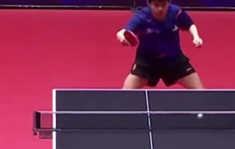 九游官网-Rookie意外战胜切尔西，重返赛场引爆全场！